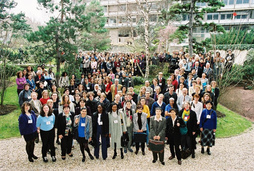 Group Picture at Unesco Garden, 292 Kb